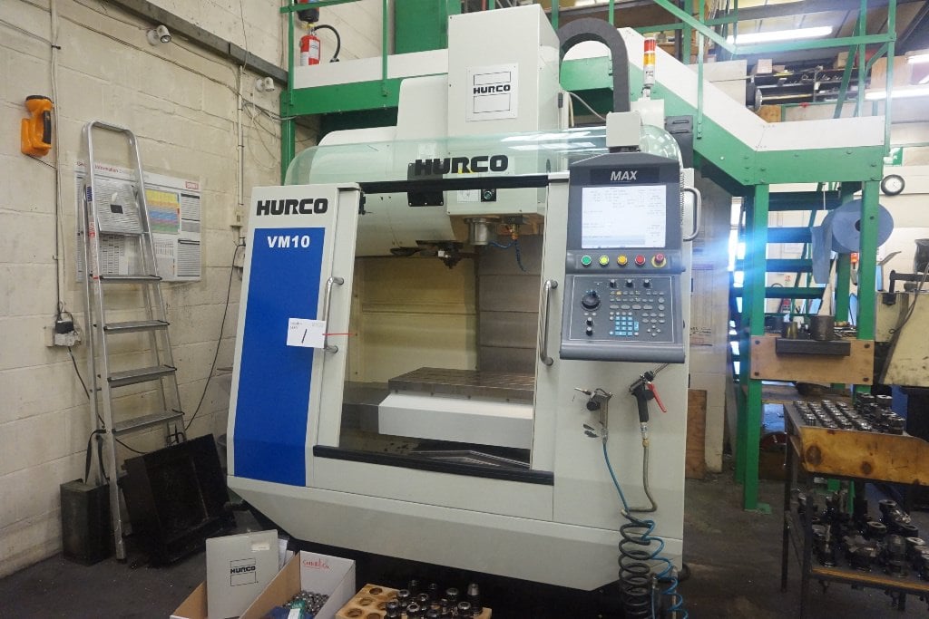 HURCO VM10  2011